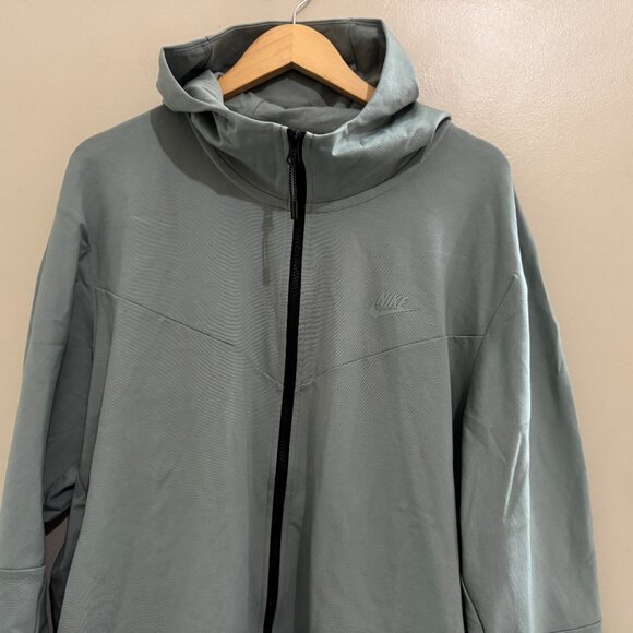 Nike Lightweight Tech Fleece Full Zip Hoodie Mica Green Men's 2XL DX0822-330 NEW - Picture 2 of 13